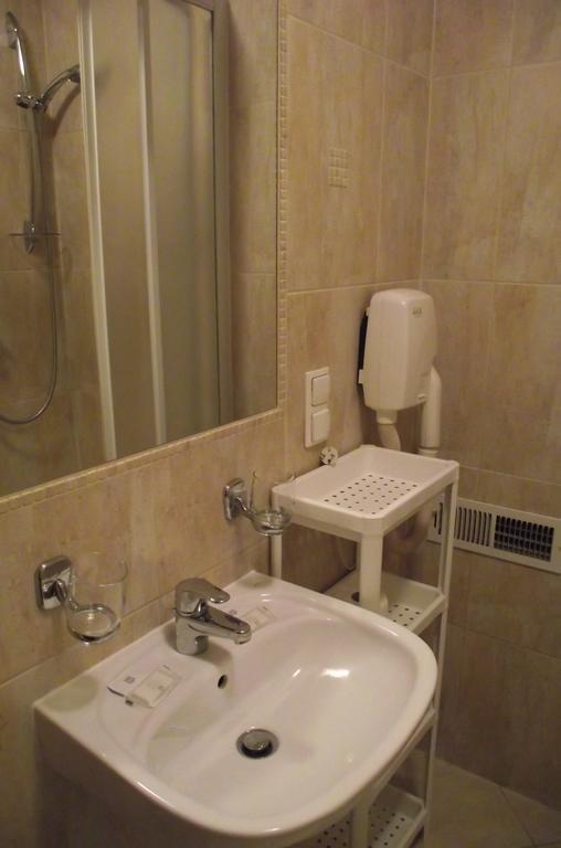 Villa Del Arte Bed & Breakfast Wadowice Ngoại thất bức ảnh