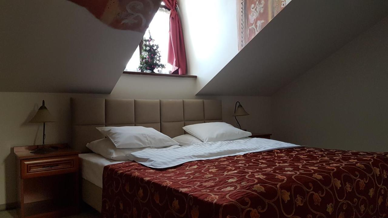 Villa Del Arte Bed & Breakfast Wadowice Ngoại thất bức ảnh