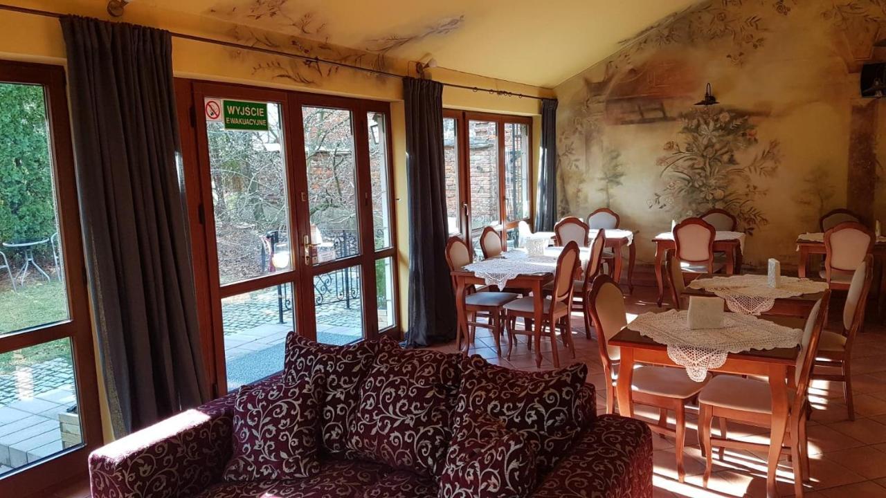 Villa Del Arte Bed & Breakfast Wadowice Ngoại thất bức ảnh
